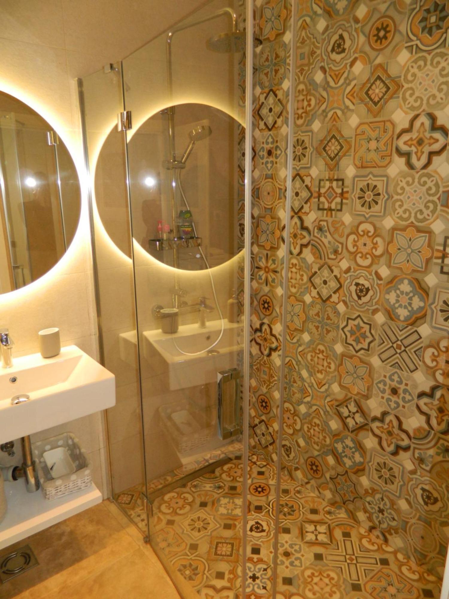 Rose Downtown Apartment พอดโกริกา ภายนอก รูปภาพ