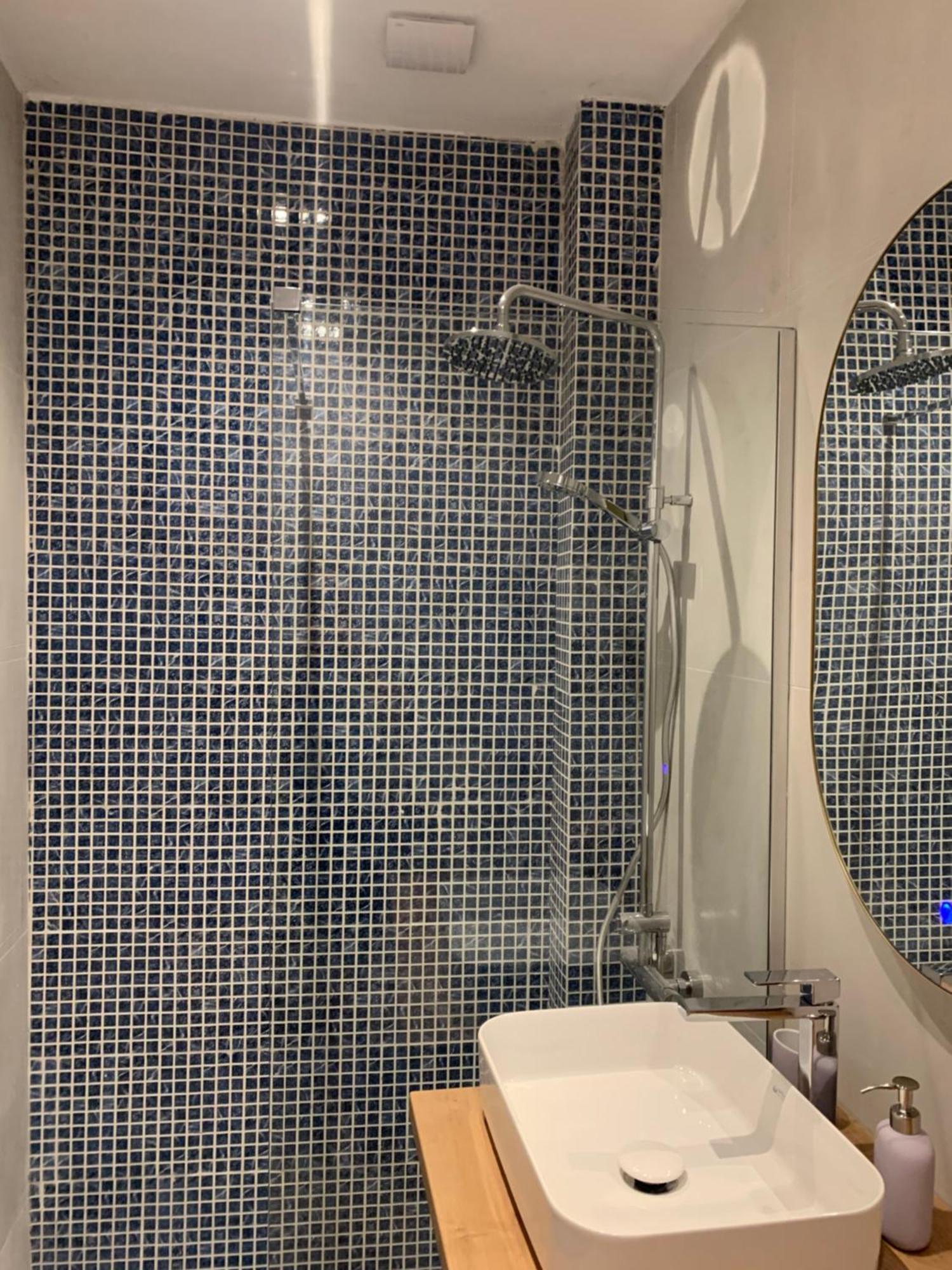 Rose Downtown Apartment พอดโกริกา ภายนอก รูปภาพ